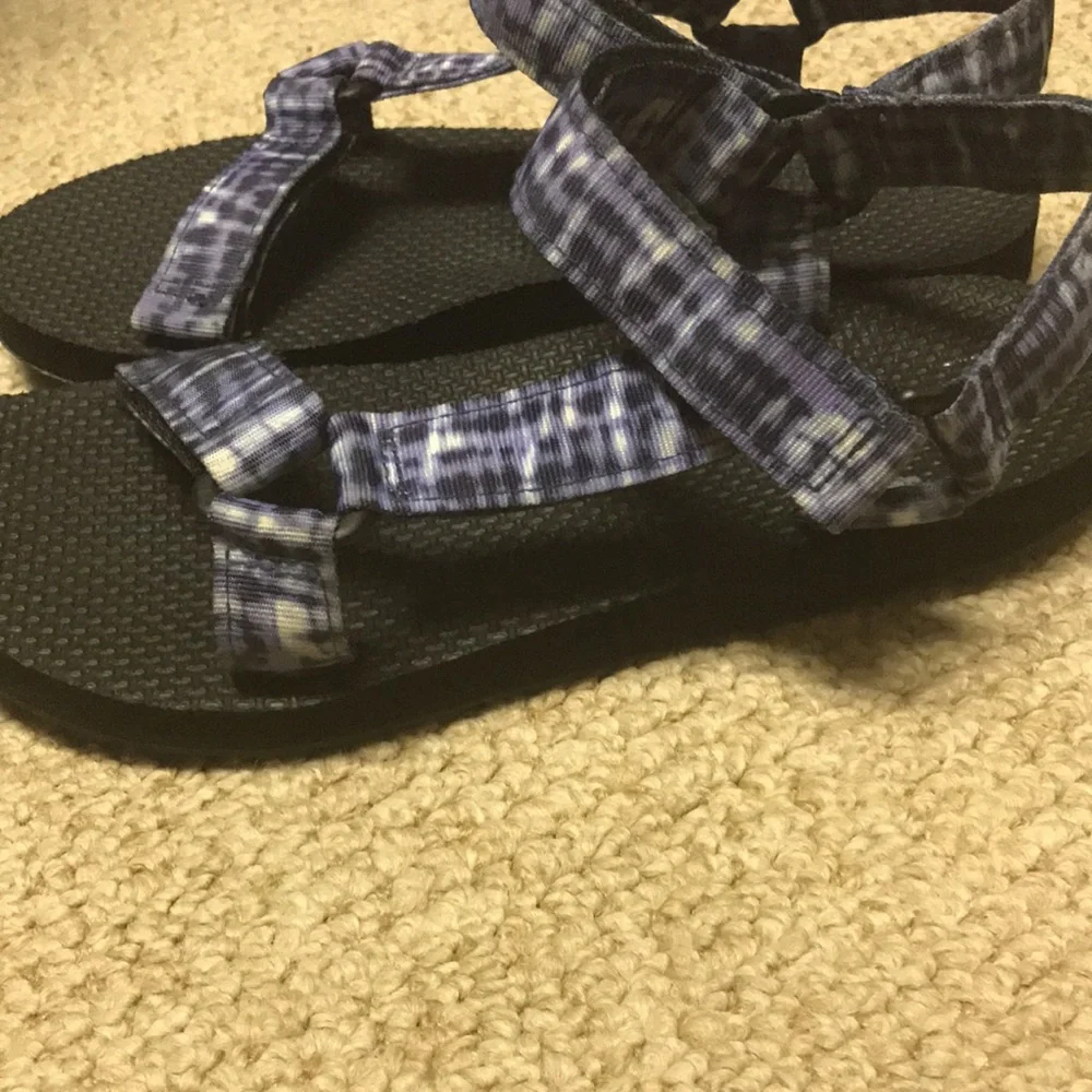 Blue and black nature sandals size: 6.5 - Picture 2 of 3